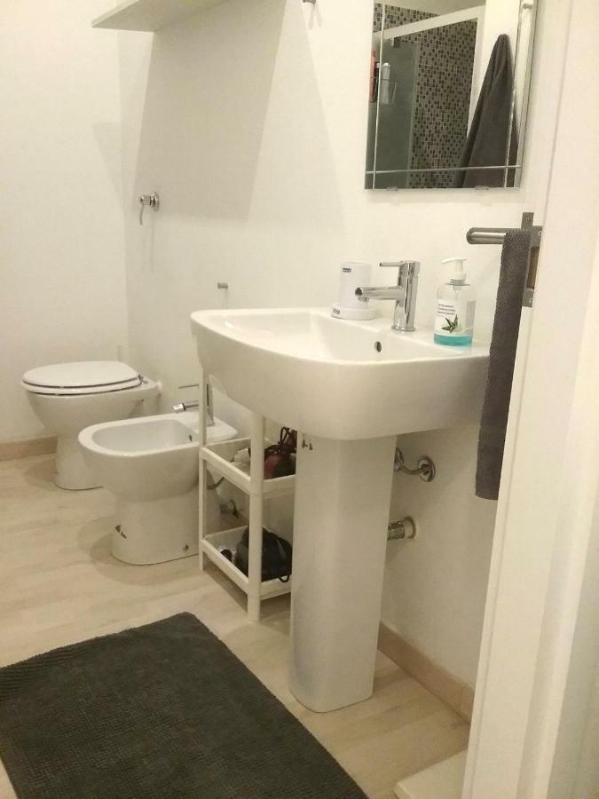 شقة Isola Flat ميلان المظهر الخارجي الصورة