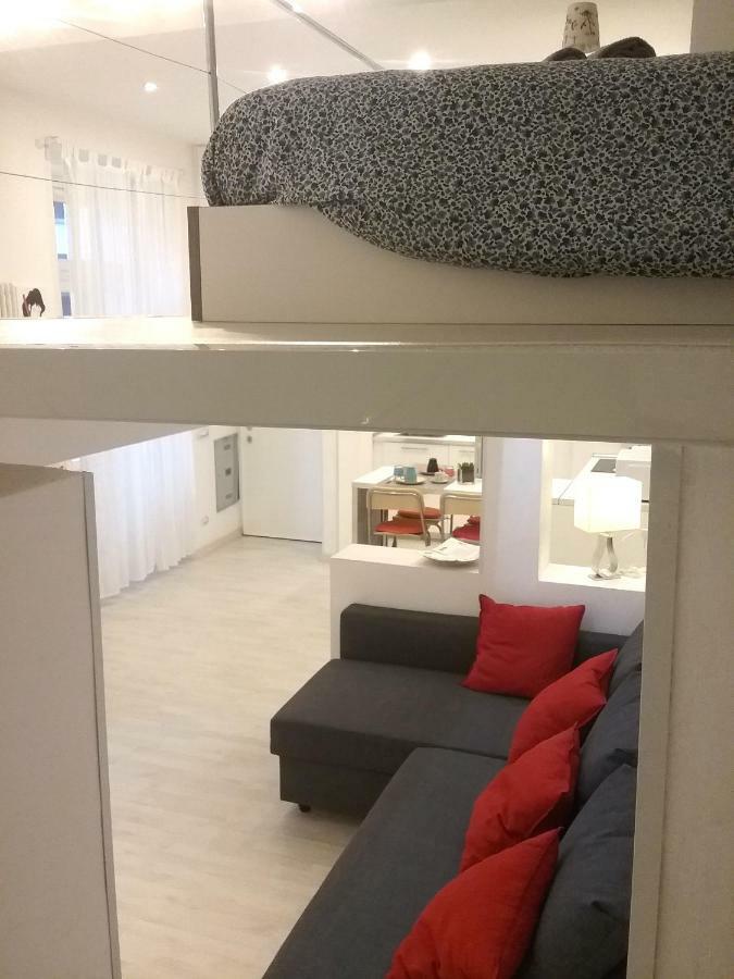 شقة Isola Flat ميلان المظهر الخارجي الصورة